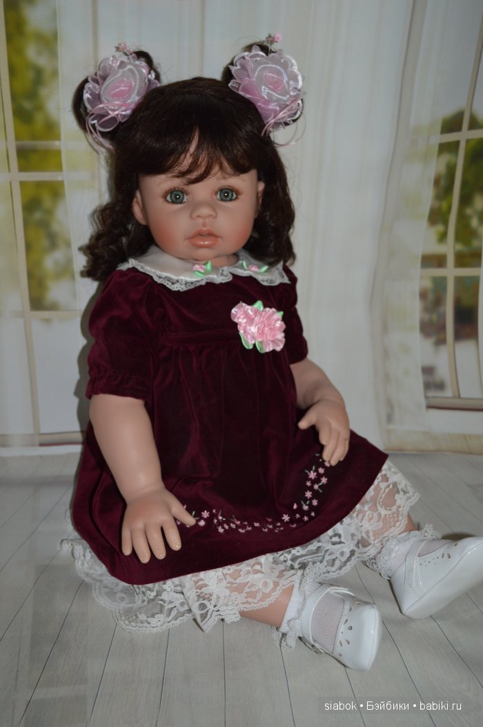 Мои милые большие девочки Моники Левениг