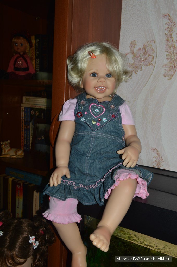 Мои милые большие девочки Моники Левениг