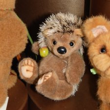 XV Международный осенний салон авторских кукол на Тишинке с 4 по 6 октября 2019 года в Москве. ЁЖИКИ