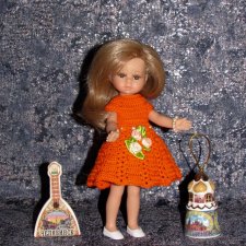 Вязаное платье на кукол Паола Рейна мини - 21 см (Paola Reina mini - 21 cm)