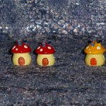 Румбокс - миниатюрные домики / грибочки  - 2.4 см