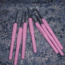№4 - Лот - Всё для рукоделия-Металлические крючки для вязания с пластмассовой ручкой(8 шт)