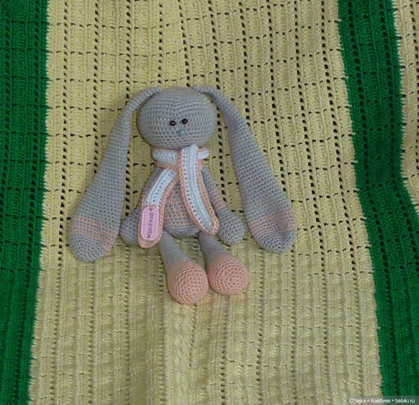 "Вспоминая прошлое" или Мои авторские работы - Вязаные зайцы - зайчики