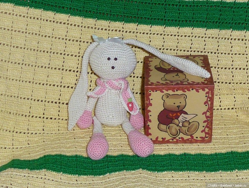 "Вспоминая прошлое" или Мои авторские работы - Вязаные зайцы - зайчики