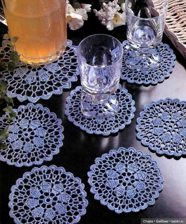 Забавные миниатюрные вязаные салфеточки для кукольных домиков (фото 2)