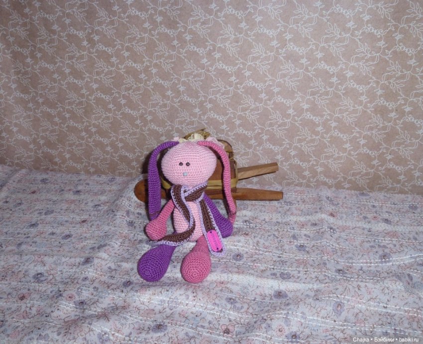 "Вспоминая прошлое" или Мои авторские работы - Вязаные зайцы - зайчики