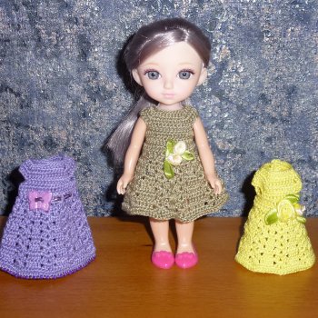 Вязаные наряды на кукол Машенька 15 см ( "Карапуз")