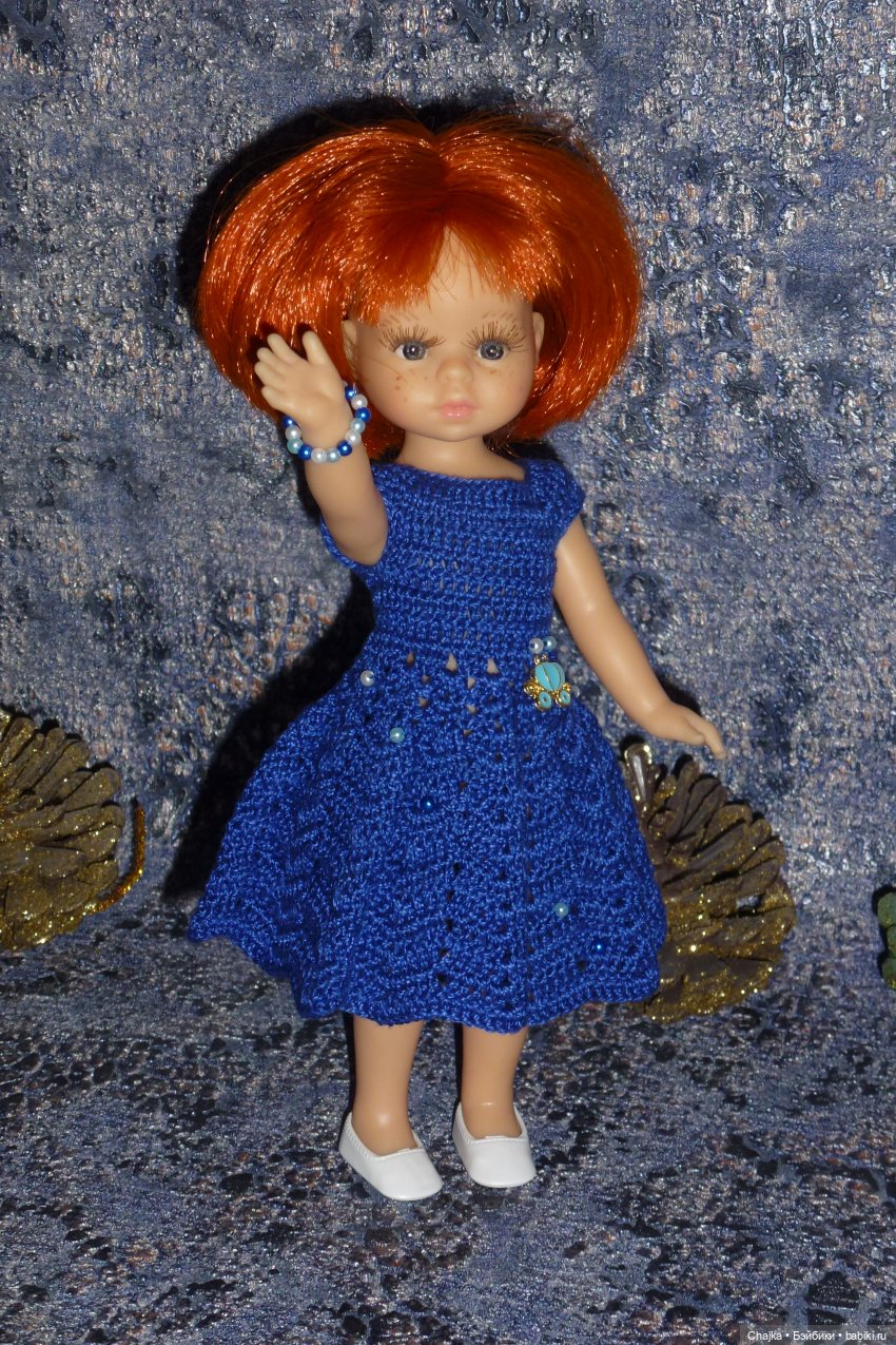 Авторское вязаное платье на кукол Паола Рейна мини 21 см «12-е Свидание»