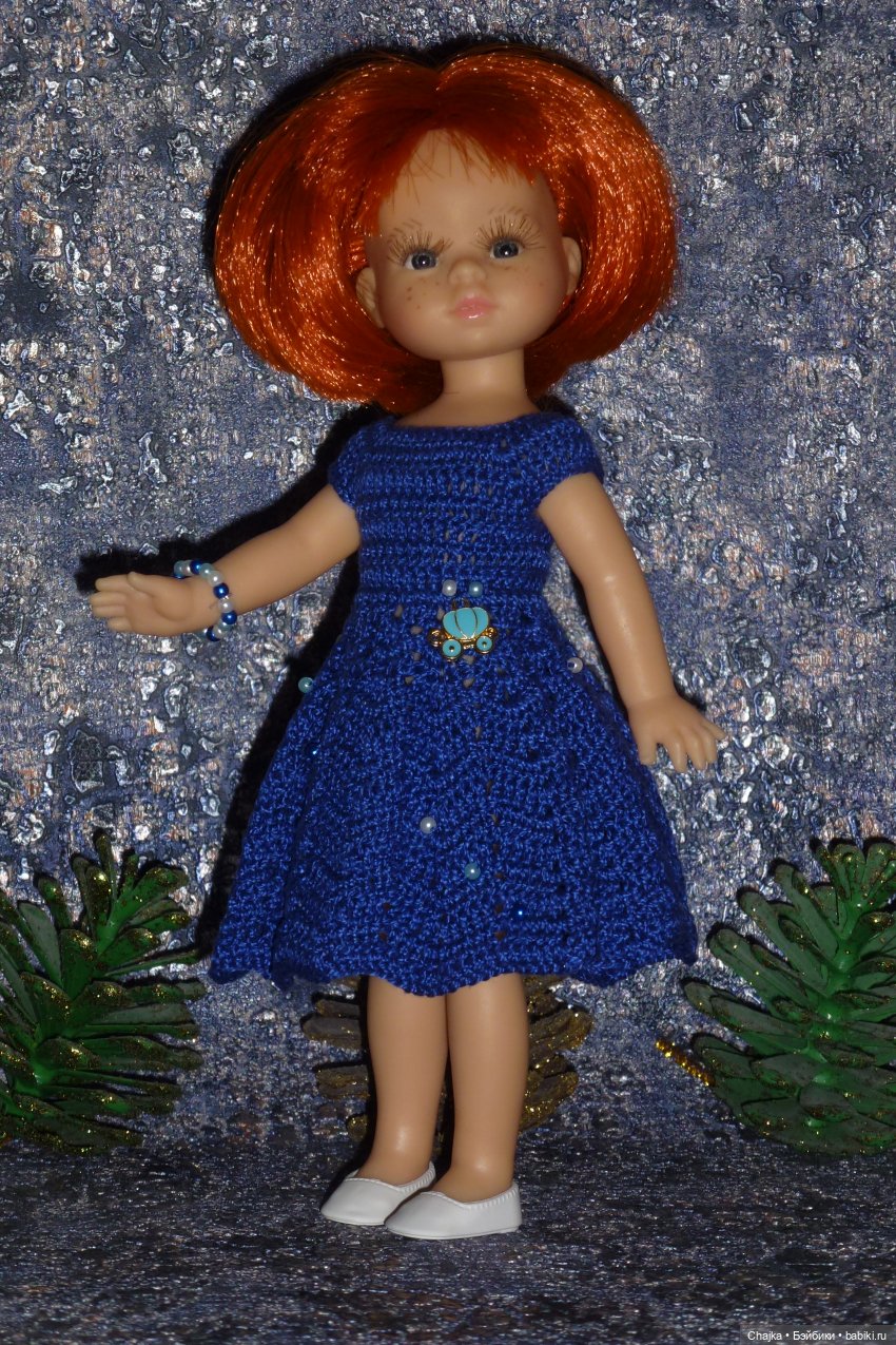 Авторское вязаное платье на кукол Паола Рейна мини 21 см «12-е Свидание» (фото 2)