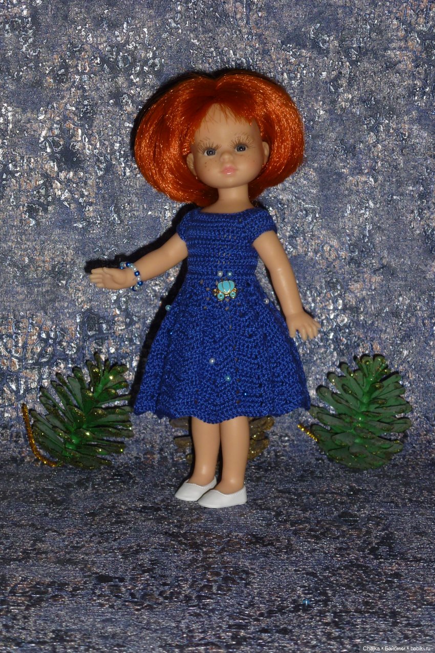 Авторское вязаное платье на кукол Паола Рейна мини 21 см «12-е Свидание»