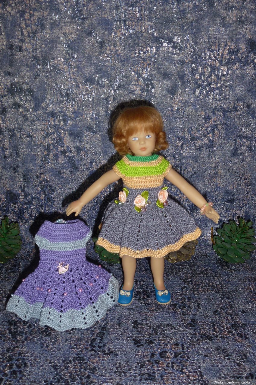 Вязаное платье «Персиковый Звон» на кукол Хейди Плюсчок 22 см ( Heidi Plusczok 22 см )