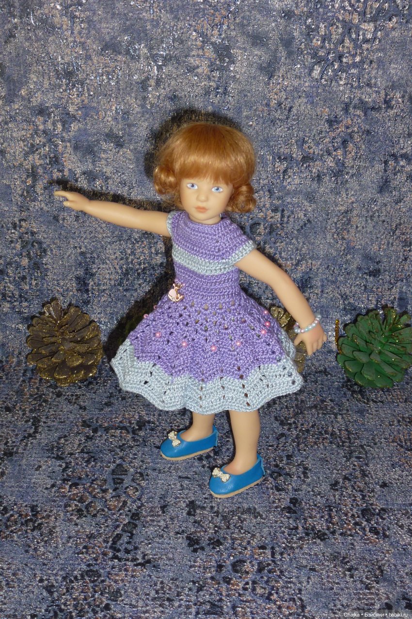Вязаное платье «Розовый кит» на кукол Хейди Плюсчок 22 см ( Heidi Plusczok 22 см )