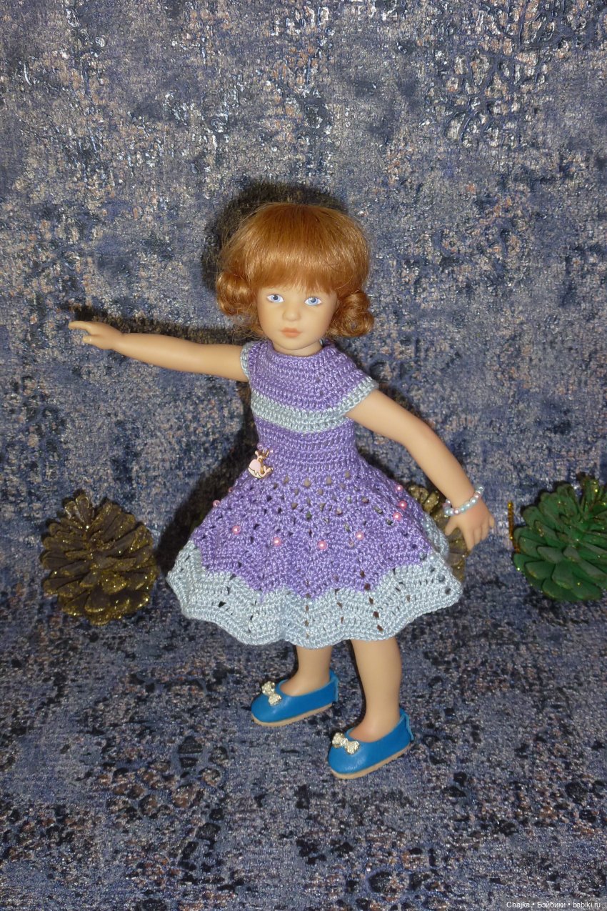 Вязаное платье «Розовый кит» на кукол Хейди Плюсчок 22 см ( Heidi Plusczok 22 см ) (фото 9)