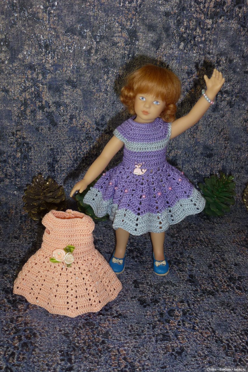 Вязаное платье «Розовый кит» на кукол Хейди Плюсчок 22 см ( Heidi Plusczok 22 см )