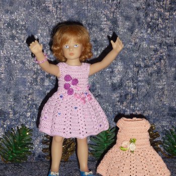 Вязаное платье «Розы» на кукол Хейди Плюсчок 22 см ( Heidi Plusczok 22 см )