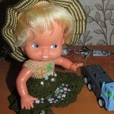 Авторский вязаный наряд\комплект с шляпой "Цветочная Фея-2" на кукол ГДР Кисс Ми \ Kiss Me