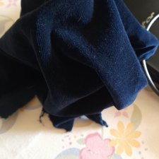 отрезок бархата на хлопке