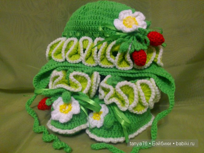 Шапочки и ботики — Одежда и обувь для кукол своими руками: фото (фото 8)