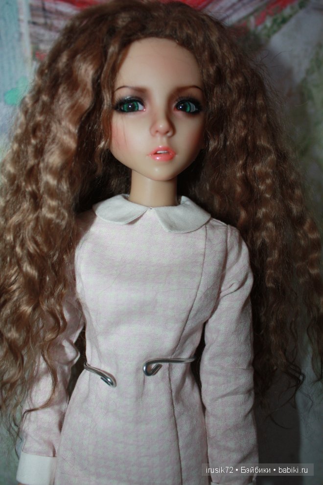 Длинноногая красавица Narae