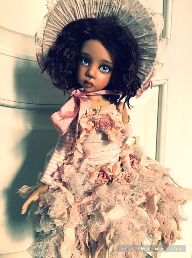 Наш первый выход в свет... или красавица Надежда