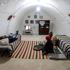 Народ, который не хочет выходить на свет и живет под землей