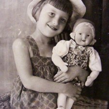 Кукла в подарок