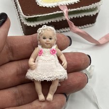 Куколка для куклы