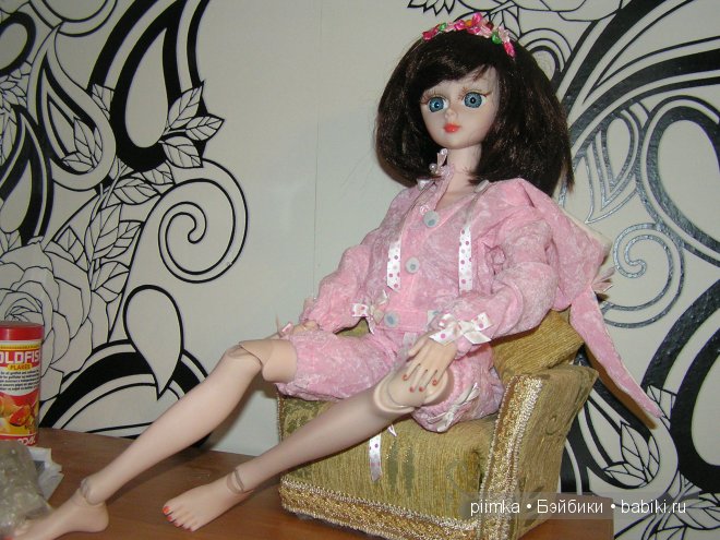 Когда дождик моросит за окном, руки тянуться