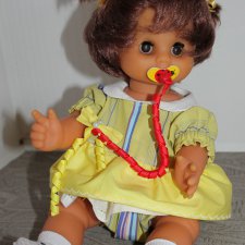 Маленькая история девочки и куклы