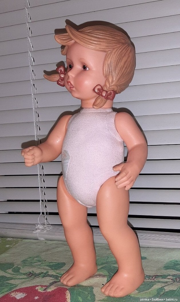 Летняя девочка Goebel Hummel (фото 10)