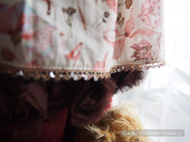 Девушка, которая никогда не посмотрит вам в глаза. Rixa от Zwergnase