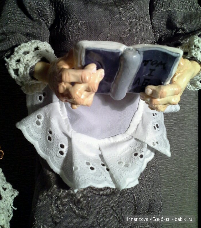 Бабушка Маланья, авторская кукла (фото 3)