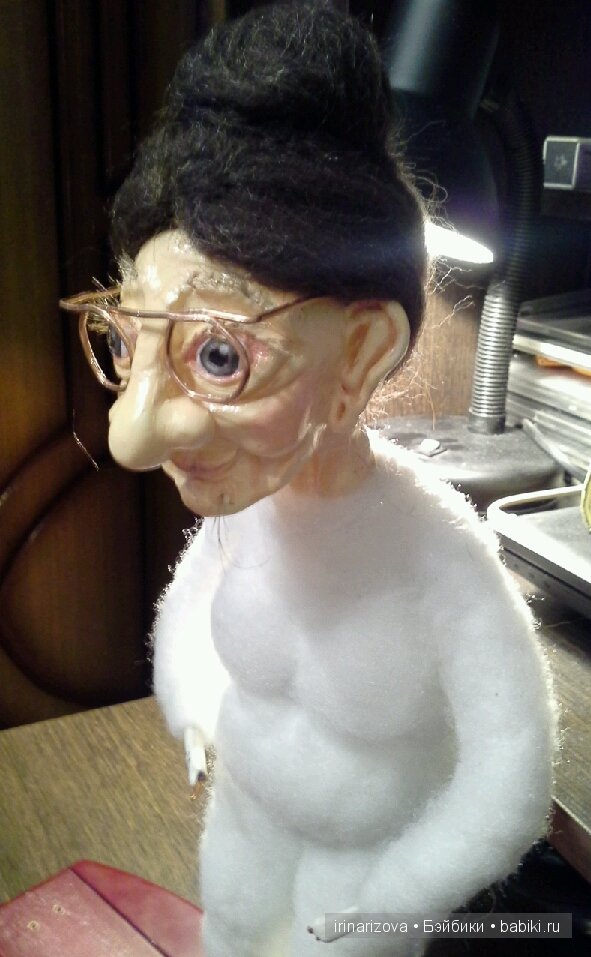 Бабушка Маланья, авторская кукла (фото 9)
