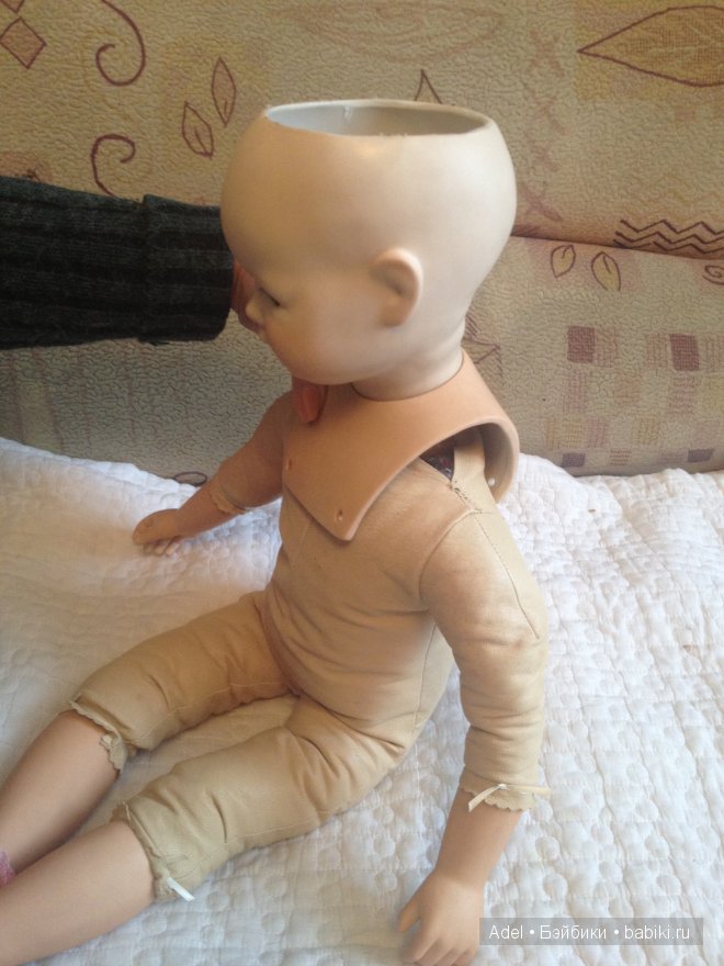Так выглядит крепление куклы: