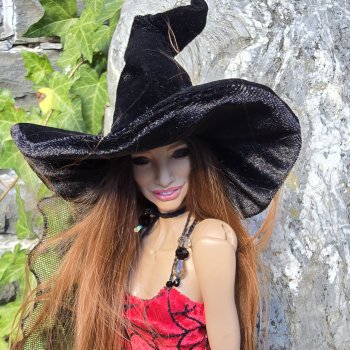 Моя прекрасная....... Ведьма!