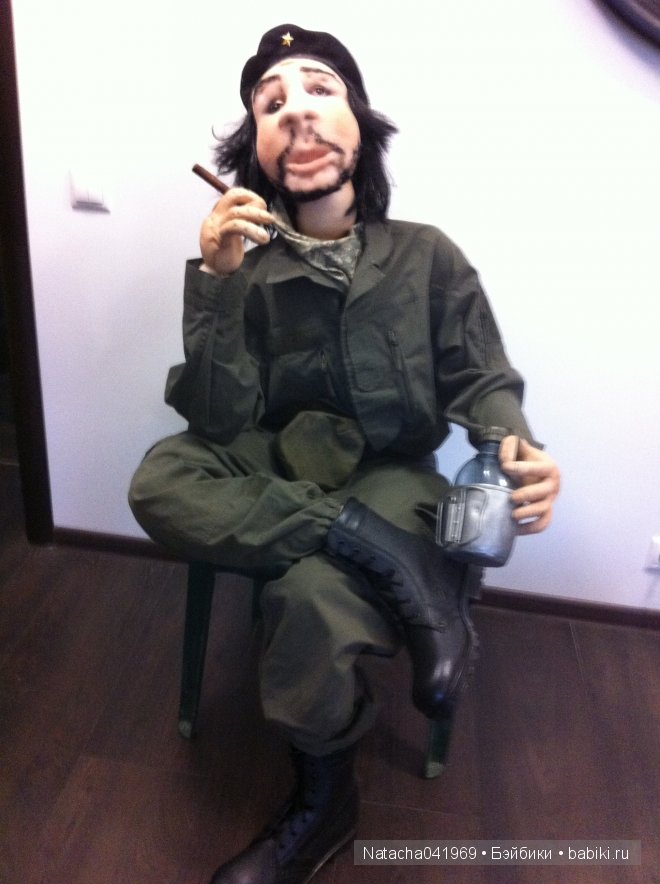 Кукла была сшита по заказу для музея истории Кукла была сшита по заказу для музея истории