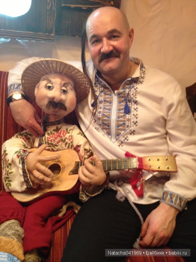 Портеретик в жанре шаржа!Весело получить в подарок себя!))) Портеретик в жанре шаржа!Весело получить в подарок себя!)))