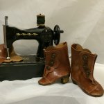 Новое увлечение" старыми " башмачками..