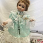 "Зефир с   ментолом..."Реплика антикварной куклы Жюмо