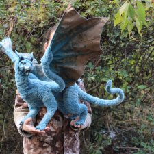 Дракон Зарнар из серии Лес на ладошке.