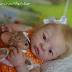Мышка-малышка Элеонора и её мышь-талисман Леокадия.  Работы Марины Мацко