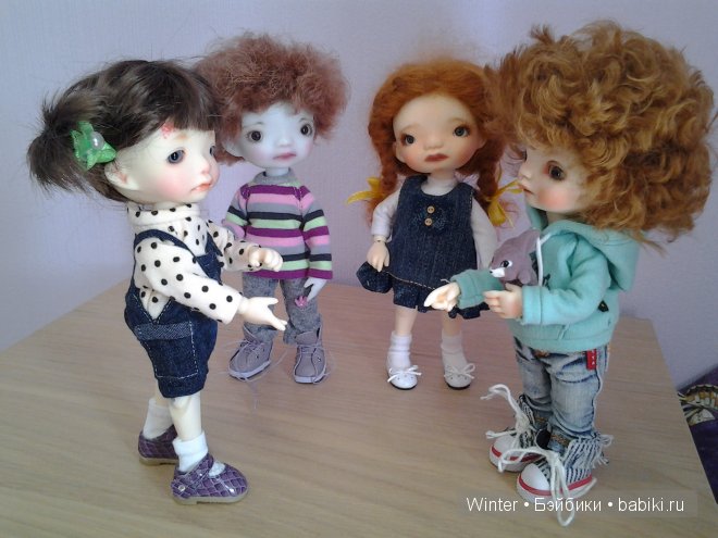 Как мы обновки мастерили. Одежда для кукол БЖД