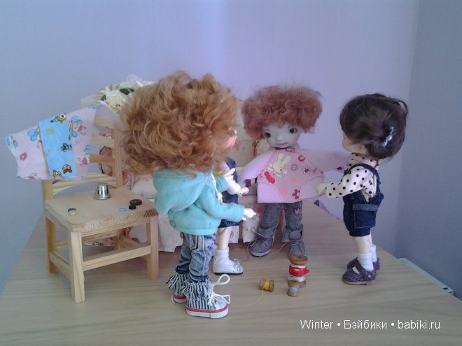 Как мы обновки мастерили. Одежда для кукол БЖД