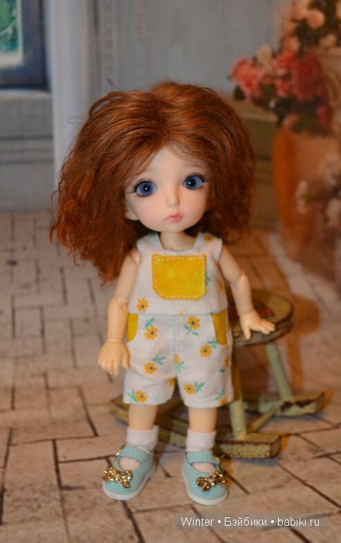 Девочки,Тарасик и жирафик (фото 2)