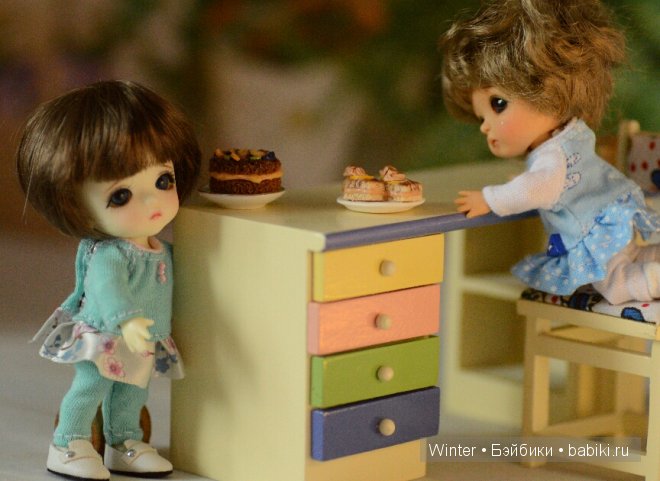 Новенькую Юляшку показали, а остальных