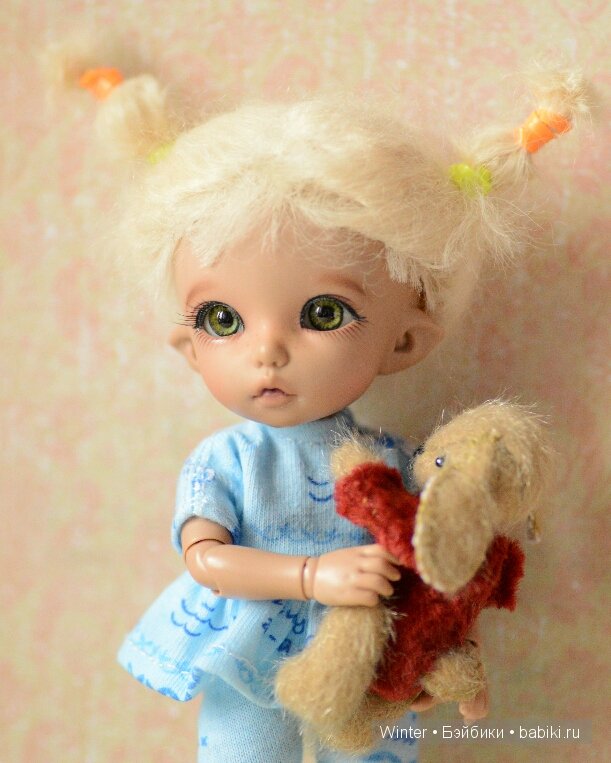 Новенькую Юляшку показали, а остальных