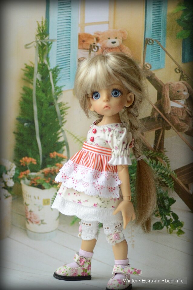 Подружки — Одежда и обувь для кукол своими руками: фото (фото 10)