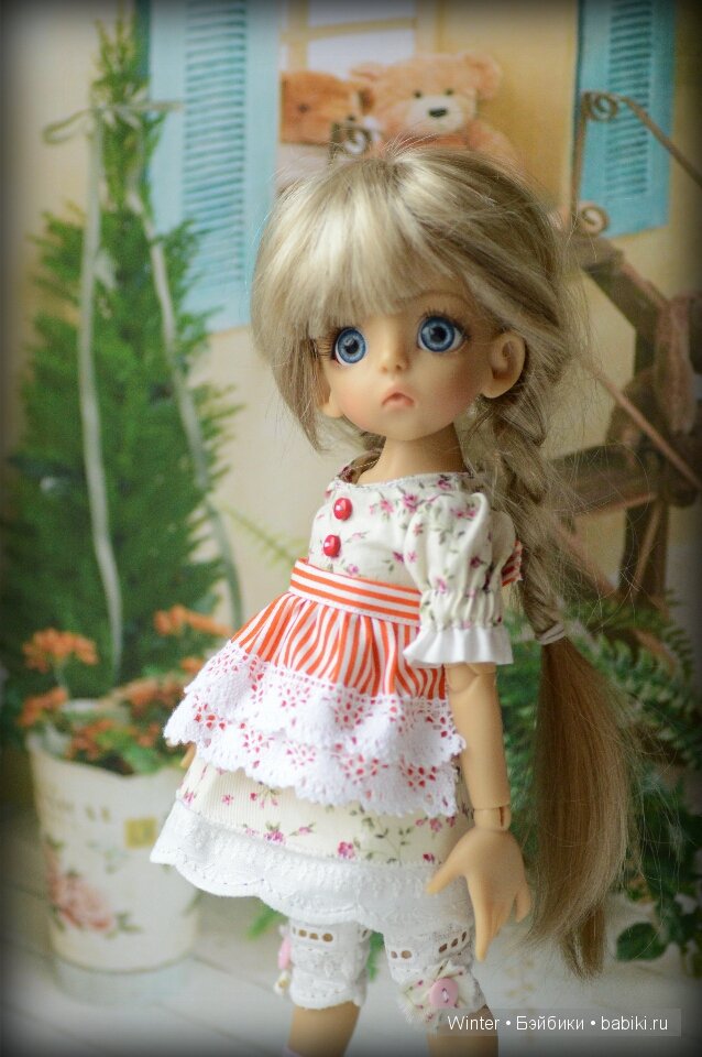 Подружки — Одежда и обувь для кукол своими руками: фото (фото 9)