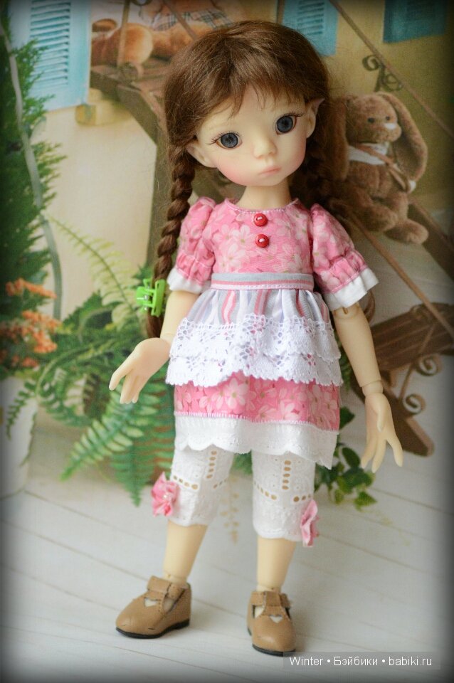 Подружки — Одежда и обувь для кукол своими руками: фото (фото 2)