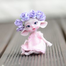 Три дня Изольды, Dust of Dolls